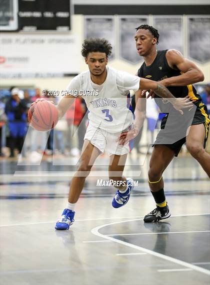 Thumbnail 3 in Independence @ North Mecklenburg (NCHSAA 4A 4th Round Playoff) photogallery.