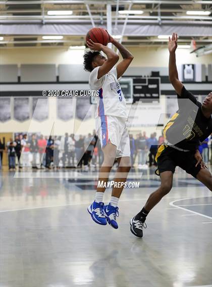 Thumbnail 3 in Independence @ North Mecklenburg (NCHSAA 4A 4th Round Playoff) photogallery.