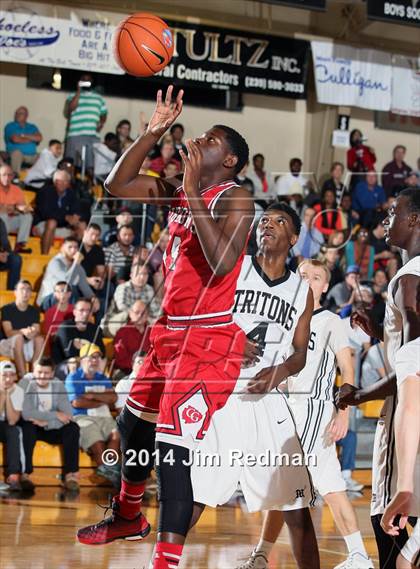 Thumbnail 3 in Cape Coral vs. Cardinal Gibbons (City of Palms Classic) photogallery.
