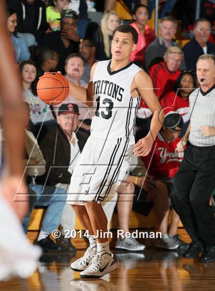 Thumbnail 2 in Cape Coral vs. Cardinal Gibbons (City of Palms Classic) photogallery.