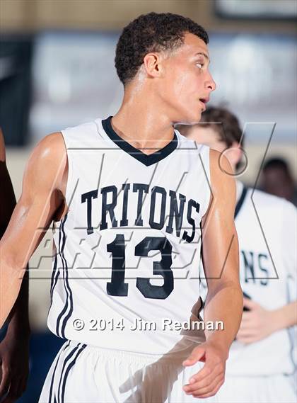 Thumbnail 2 in Cape Coral vs. Cardinal Gibbons (City of Palms Classic) photogallery.