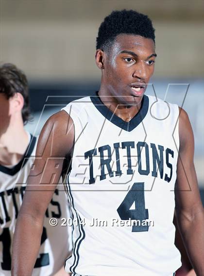 Thumbnail 3 in Cape Coral vs. Cardinal Gibbons (City of Palms Classic) photogallery.