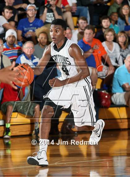 Thumbnail 1 in Cape Coral vs. Cardinal Gibbons (City of Palms Classic) photogallery.