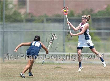 Thumbnail 2 in Allen v Kingwood (D2 TGHSLL State Quarterfinal) photogallery.