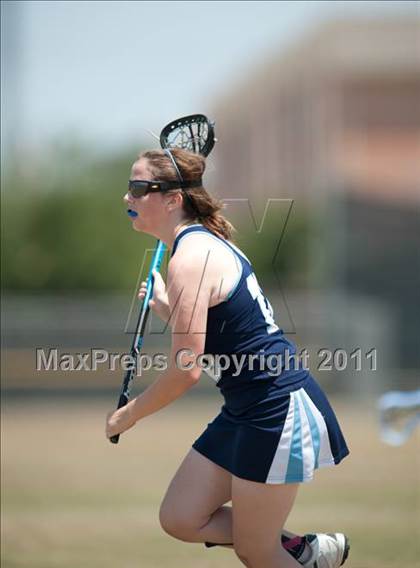 Thumbnail 3 in Allen v Kingwood (D2 TGHSLL State Quarterfinal) photogallery.