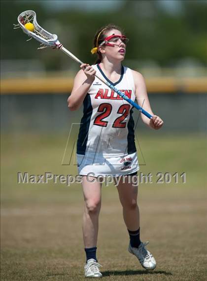 Thumbnail 2 in Allen v Kingwood (D2 TGHSLL State Quarterfinal) photogallery.