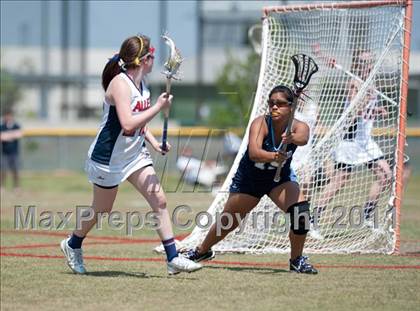 Thumbnail 2 in Allen v Kingwood (D2 TGHSLL State Quarterfinal) photogallery.