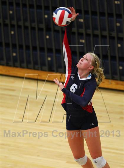 Thumbnail 2 in Boyd vs Clear Lake (Texas Open Tournament) photogallery.