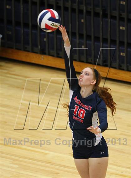 Thumbnail 3 in Boyd vs Clear Lake (Texas Open Tournament) photogallery.