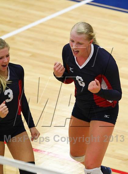 Thumbnail 1 in Boyd vs Clear Lake (Texas Open Tournament) photogallery.