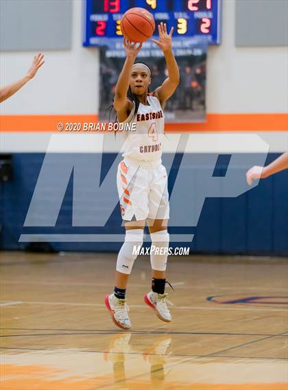 Thumbnail 3 in Bainbridge @ Eastside Catholic photogallery.