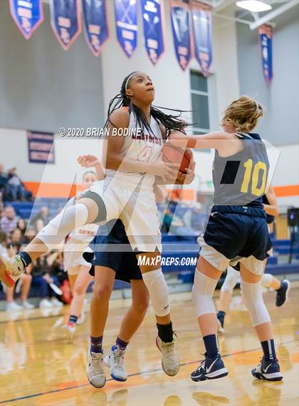Thumbnail 2 in Bainbridge @ Eastside Catholic photogallery.
