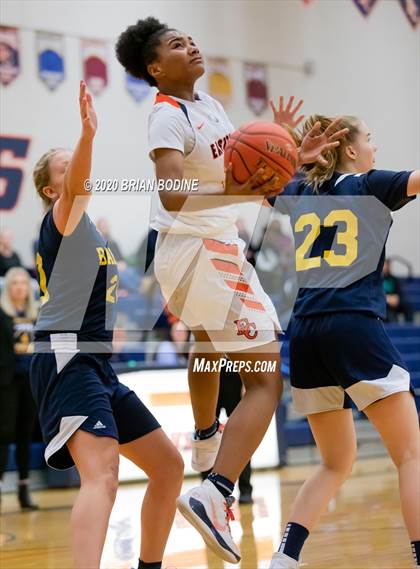 Thumbnail 2 in Bainbridge @ Eastside Catholic photogallery.