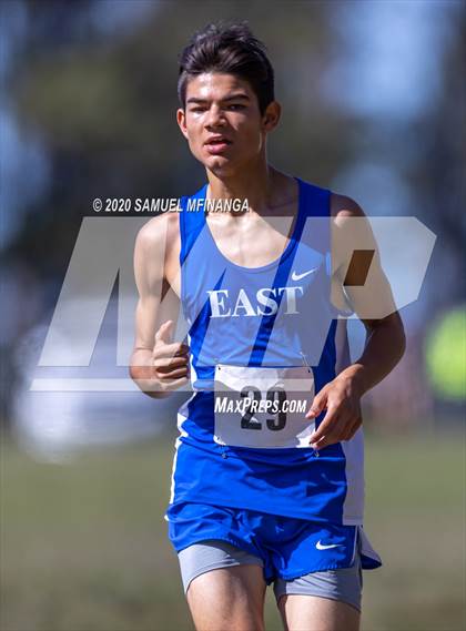 Thumbnail 1 in Lincoln Cross Country Meet photogallery.