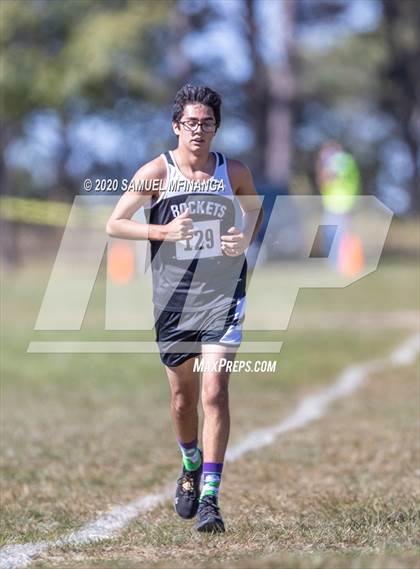 Thumbnail 1 in Lincoln Cross Country Meet photogallery.