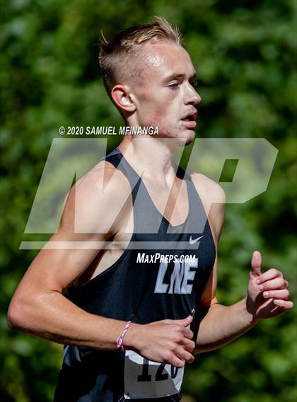Thumbnail 2 in Lincoln Cross Country Meet photogallery.
