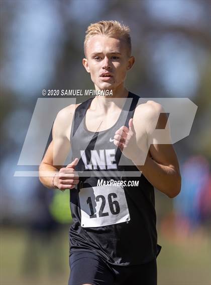 Thumbnail 1 in Lincoln Cross Country Meet photogallery.