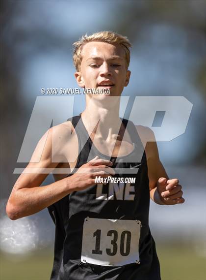 Thumbnail 3 in Lincoln Cross Country Meet photogallery.