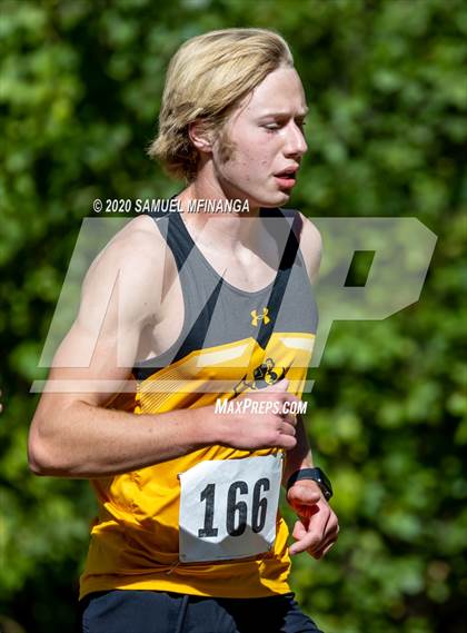 Thumbnail 3 in Lincoln Cross Country Meet photogallery.