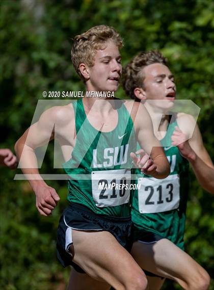 Thumbnail 1 in Lincoln Cross Country Meet photogallery.