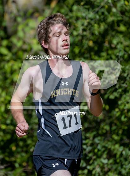 Thumbnail 1 in Lincoln Cross Country Meet photogallery.