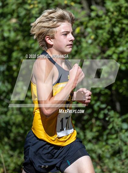 Thumbnail 1 in Lincoln Cross Country Meet photogallery.
