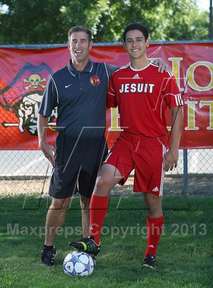 Thumbnail 2 in Jesuit (Preseason Early Contenders Soccer Photo Shoot) photogallery.