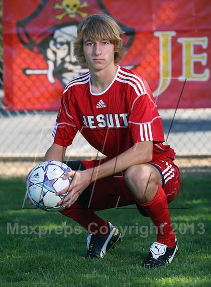 Thumbnail 2 in Jesuit (Preseason Early Contenders Soccer Photo Shoot) photogallery.