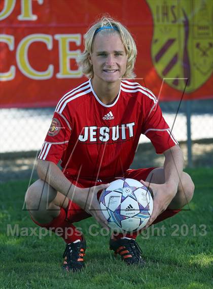 Thumbnail 2 in Jesuit (Preseason Early Contenders Soccer Photo Shoot) photogallery.