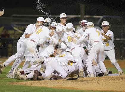 Thumbnail 2 in Bonita Vista vs. Point Loma (CIF SDS Division 2 Final) photogallery.