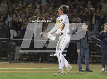 Thumbnail 2 in Bonita Vista vs. Point Loma (CIF SDS Division 2 Final) photogallery.