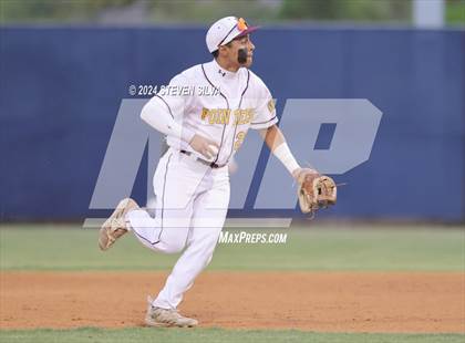 Thumbnail 2 in Bonita Vista vs. Point Loma (CIF SDS Division 2 Final) photogallery.
