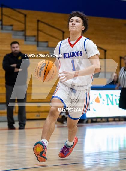 Thumbnail 1 in Del Oro @ Folsom photogallery.