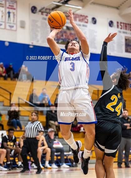 Thumbnail 1 in Del Oro @ Folsom photogallery.