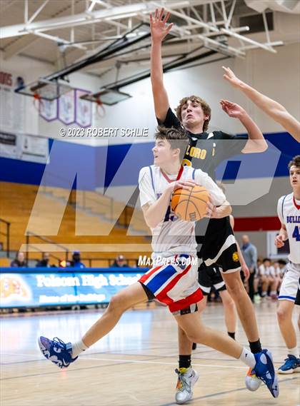 Thumbnail 1 in Del Oro @ Folsom photogallery.