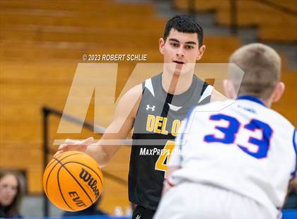 Thumbnail 2 in Del Oro @ Folsom photogallery.