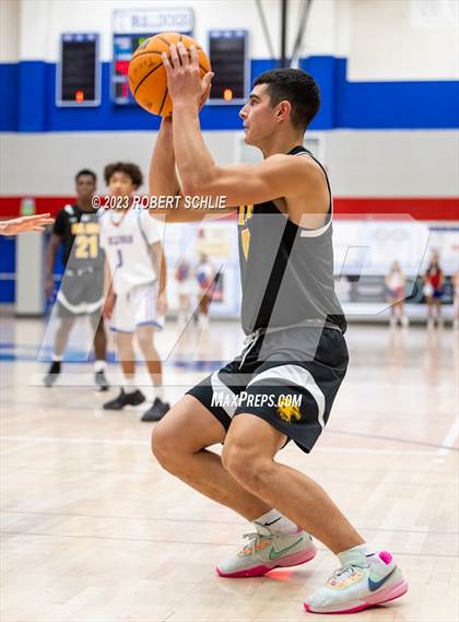 Thumbnail 3 in Del Oro @ Folsom photogallery.