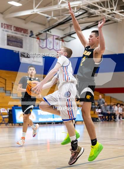 Thumbnail 2 in Del Oro @ Folsom photogallery.