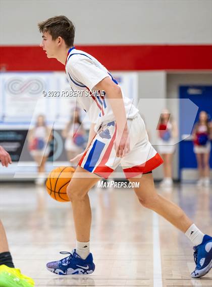 Thumbnail 1 in Del Oro @ Folsom photogallery.