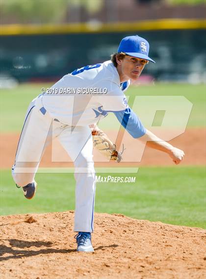 Thumbnail 2 in Santa Margarita vs. Clackamas (Pride Classic) photogallery.