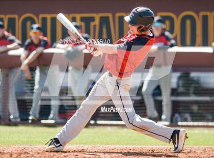 Thumbnail 2 in Santa Margarita vs. Clackamas (Pride Classic) photogallery.