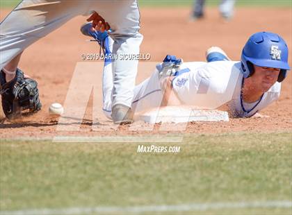 Thumbnail 2 in Santa Margarita vs. Clackamas (Pride Classic) photogallery.