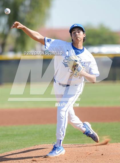 Thumbnail 2 in Santa Margarita vs. Clackamas (Pride Classic) photogallery.