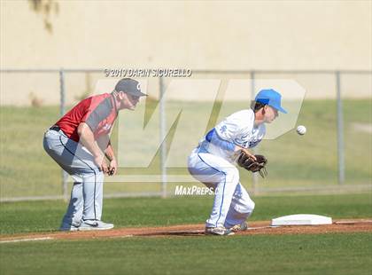 Thumbnail 1 in Santa Margarita vs. Clackamas (Pride Classic) photogallery.