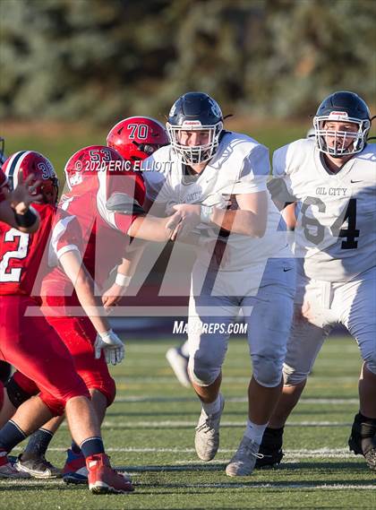 Thumbnail 2 in Oil City vs Juniata (PIAA 4A 1st Round) photogallery.