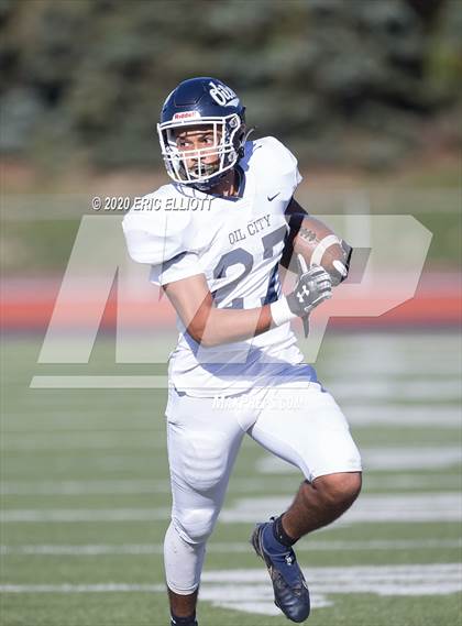 Thumbnail 3 in Oil City vs Juniata (PIAA 4A 1st Round) photogallery.