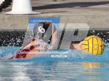 Thumbnail 2 in Helix vs. La Serna (San Diego Beaches Tournament) photogallery.
