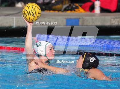 Thumbnail 2 in Helix vs. La Serna (San Diego Beaches Tournament) photogallery.