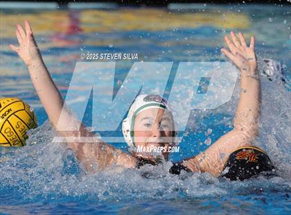 Thumbnail 3 in Helix vs. La Serna (San Diego Beaches Tournament) photogallery.