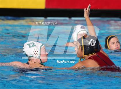 Thumbnail 2 in Helix vs. La Serna (San Diego Beaches Tournament) photogallery.